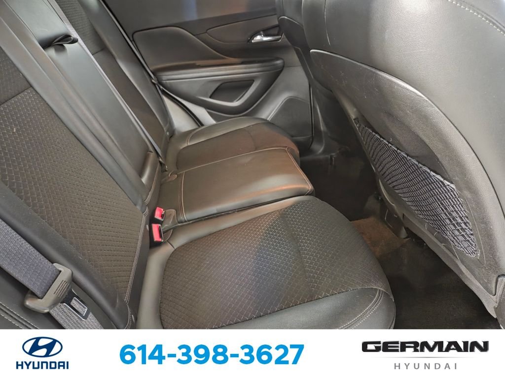 Used 2018 White Buick Preferred image 20