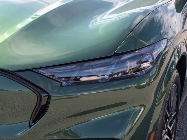 New 2026 Green Ford Premium image 9