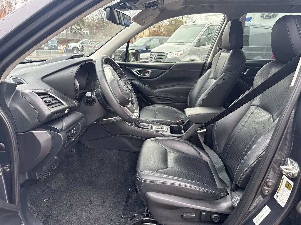 Used 2022 Gray Subaru Touring image 22