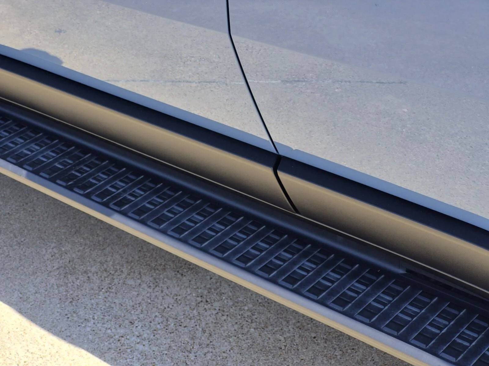 Used 2025 Heritage Blue/Gray Scape Toyota Base image 11