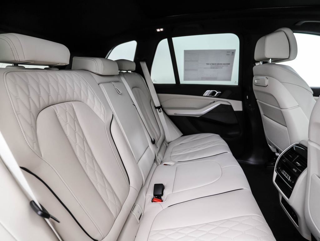 New 2026 Gray Metallic BMW xDrive40i image 26