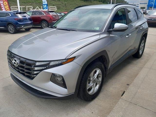 Used 2023 Shimmering Silver Hyundai SEL image 5
