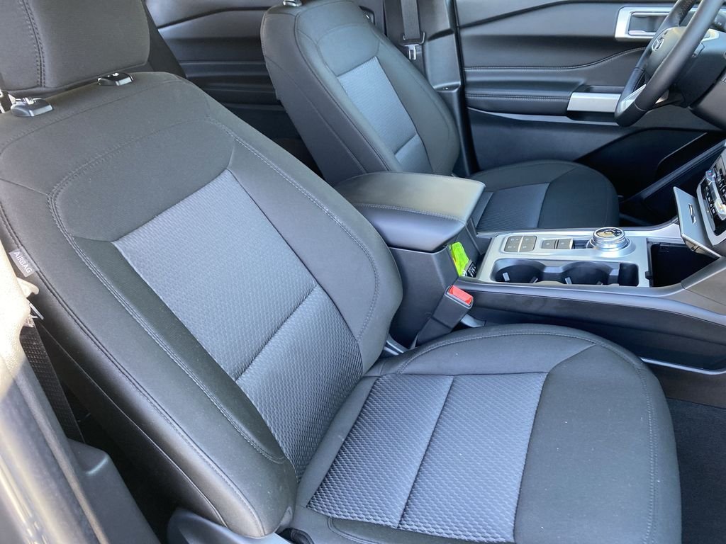 Used 2024 Gray Ford XLT image 40