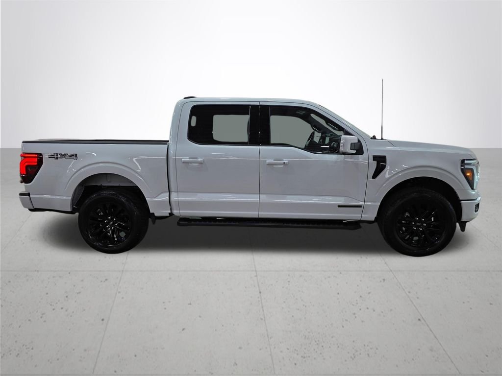 Used 2025 White Ford Lariat image 8