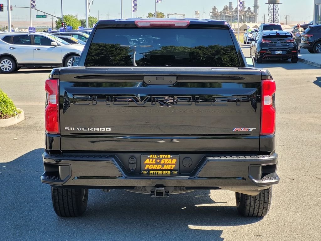 Certified Used 2022 Black Chevrolet RST image 5