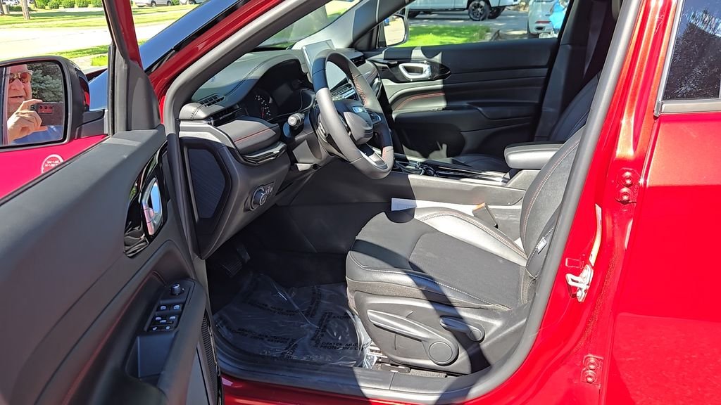 Certified Used 2025 Red Jeep Trailhawk image 6
