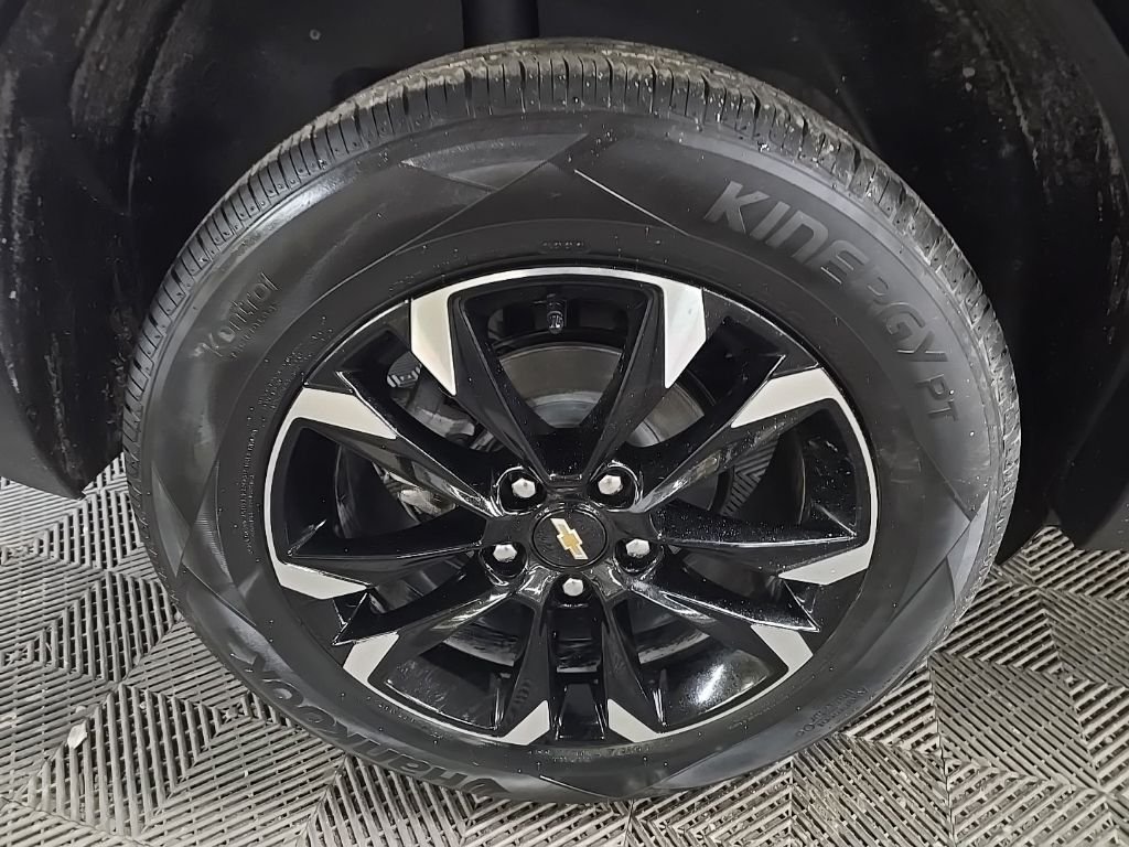 Used 2023 Blue Chevrolet LT image 13