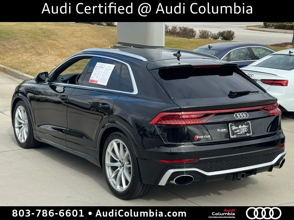 Used 2022  Audi 4.0T image 11