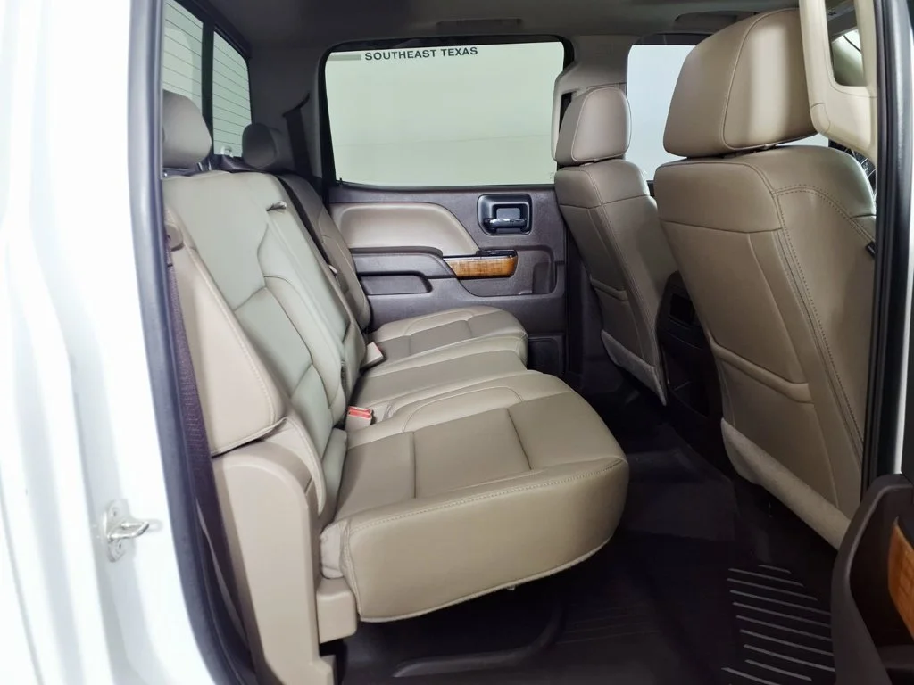 Used 2017 SUMMIT WHITE GMC SLT image 10