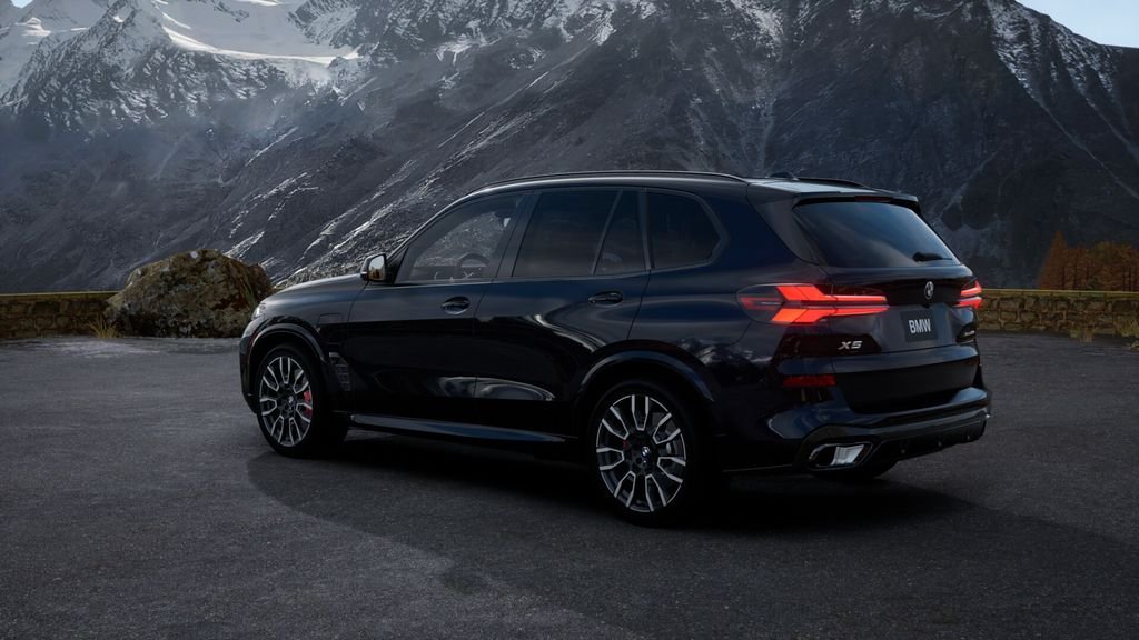 New 2026 Carbon Black Metallic BMW xDrive50e image 29