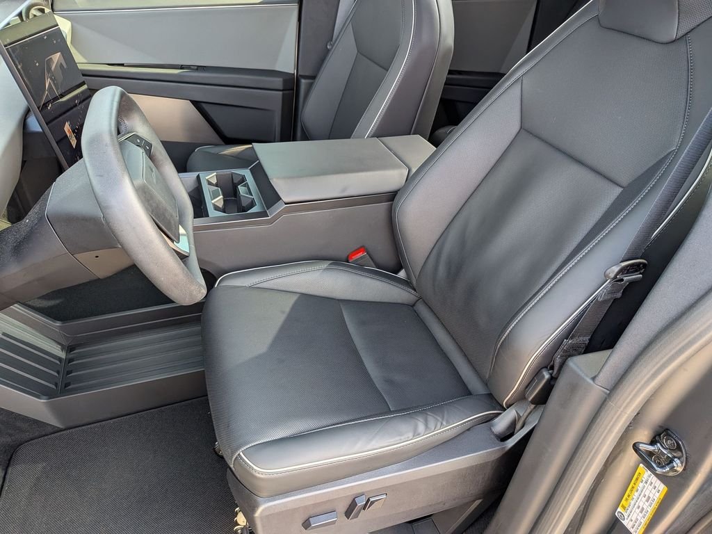 Used 2025 Silver Tesla Base image 11
