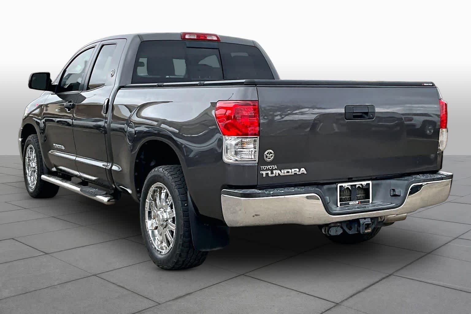 Used 2012 Magnetic Gray Metallic Toyota  image 10