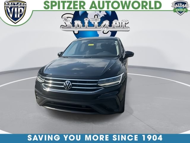 Used 2024  Volkswagen 2.0T SE image 3