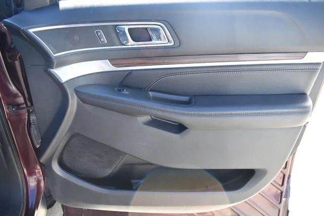 Used 2019 Red Ford Limited image 24