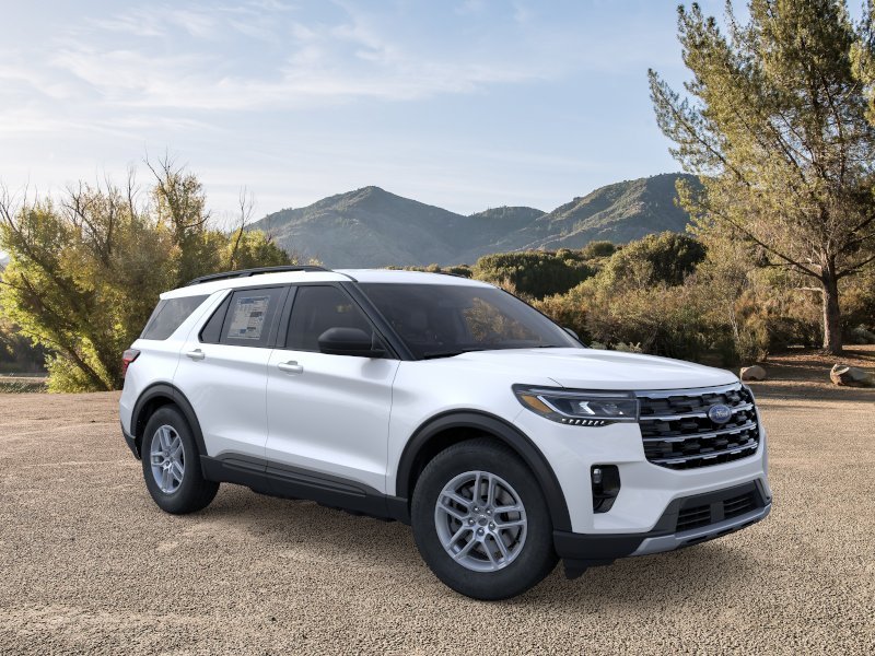 New 2026 Star White Metallic Tri-Coat Ford Active image 34
