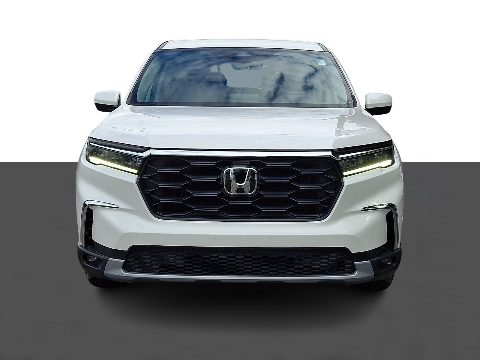 Used 2024 Platinum White Pearl Honda EX-L 8 Passenger image 2
