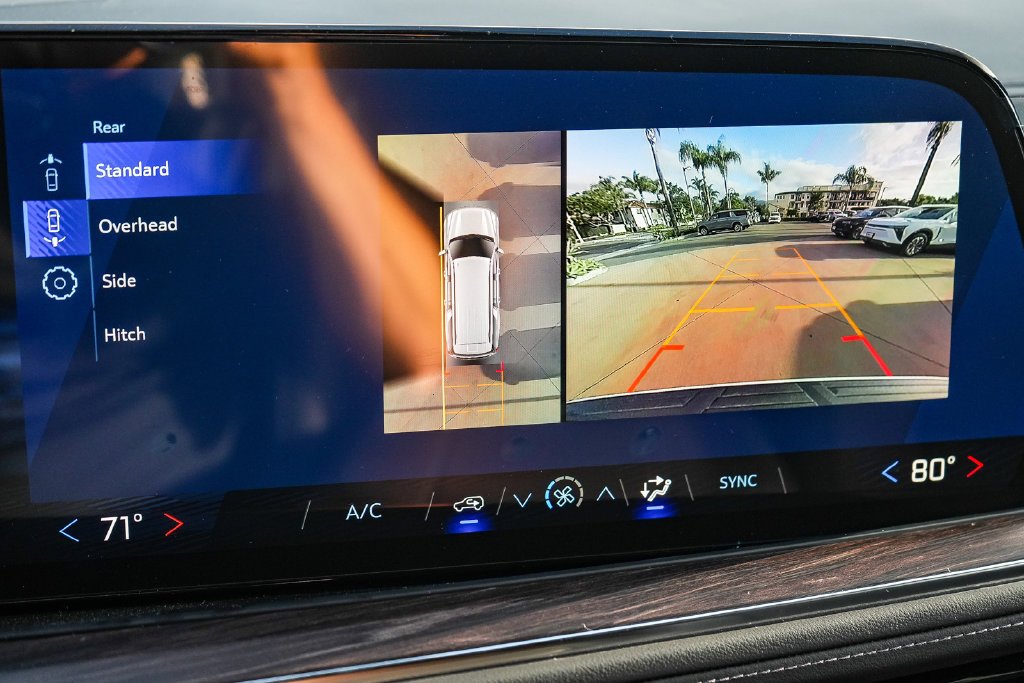 2026 Chevrolet Suburban LS - Photo 23