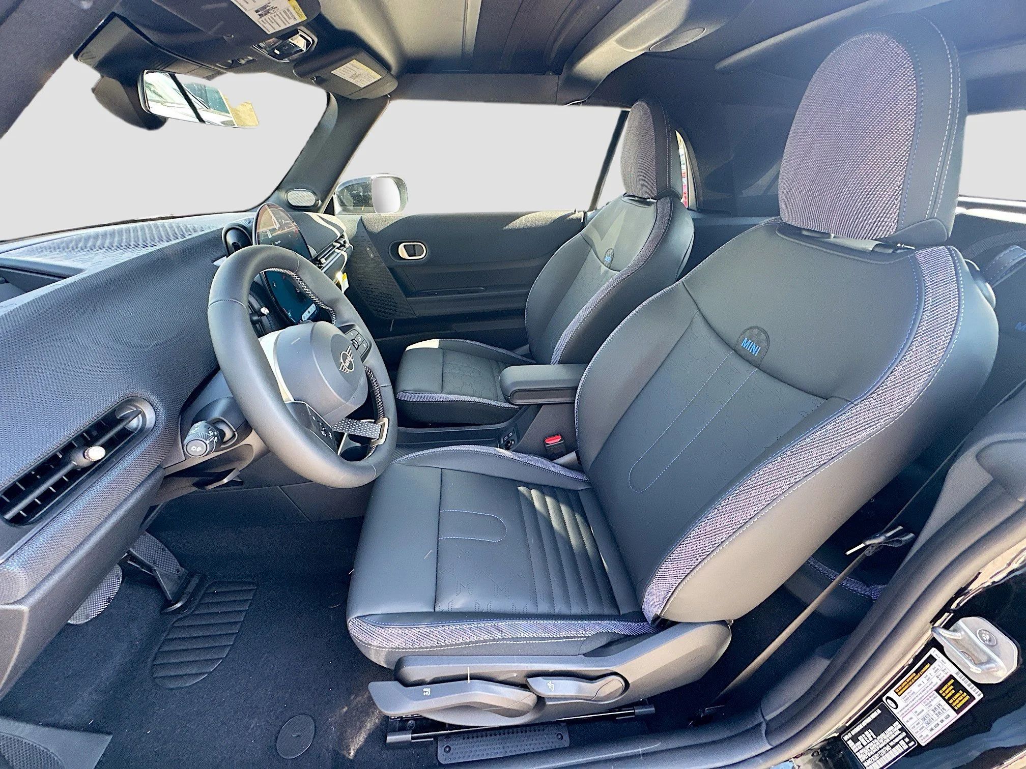 2026 MINI Convertible S - Photo 15