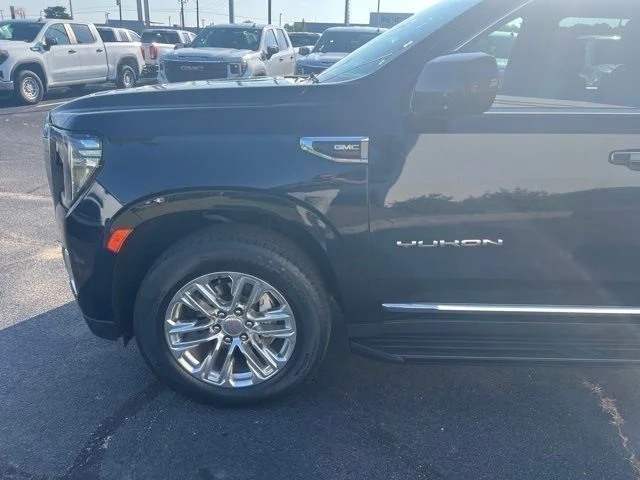 Used 2023 Blue GMC SLT image 9