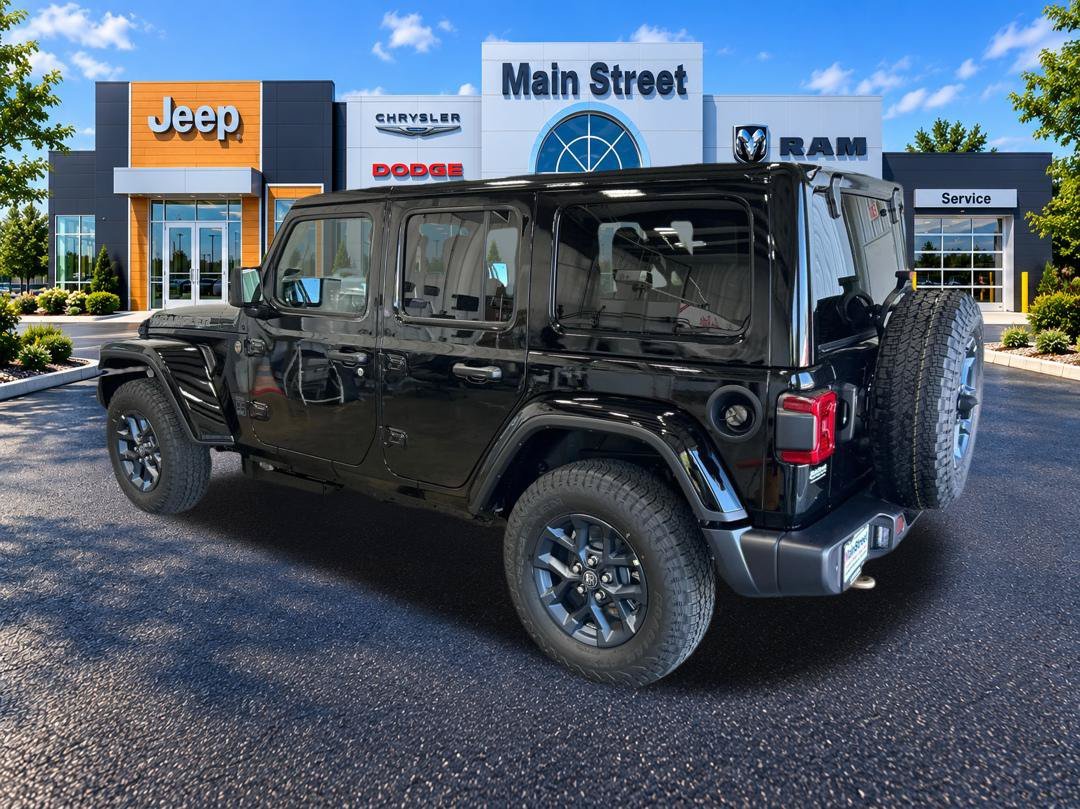 New 2026 Black Clear-Coat Exterior Paint Jeep 85th Anniversary Edition image 3