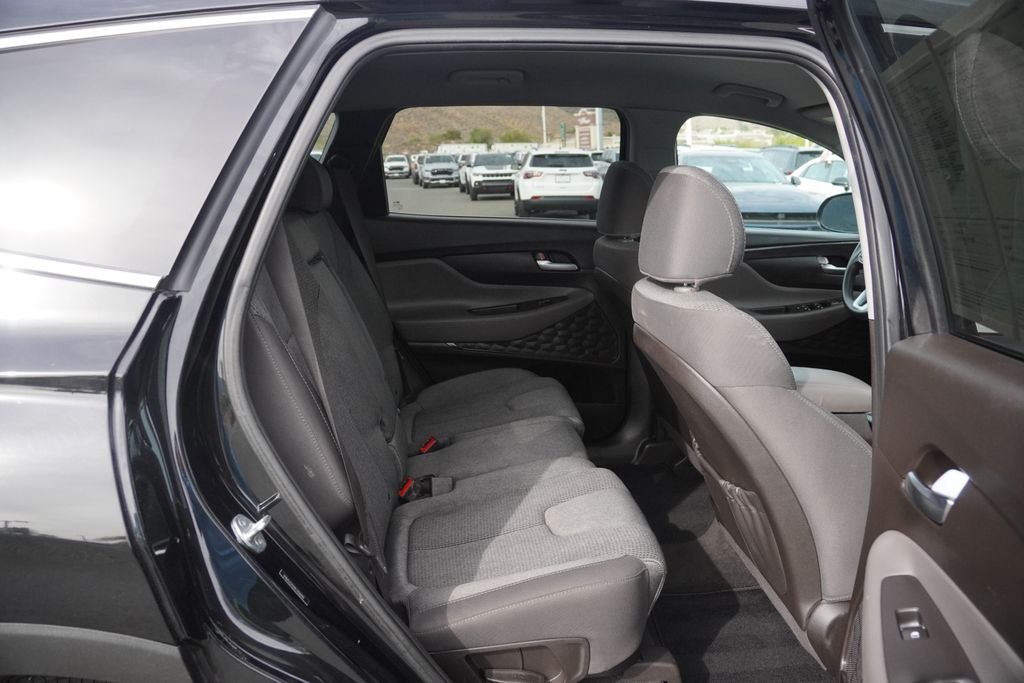 Certified Used 2020 Black Hyundai SE image 31
