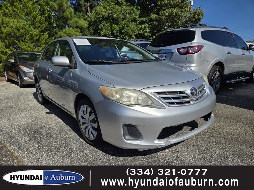 Used 2013 Silver Toyota LE image 1