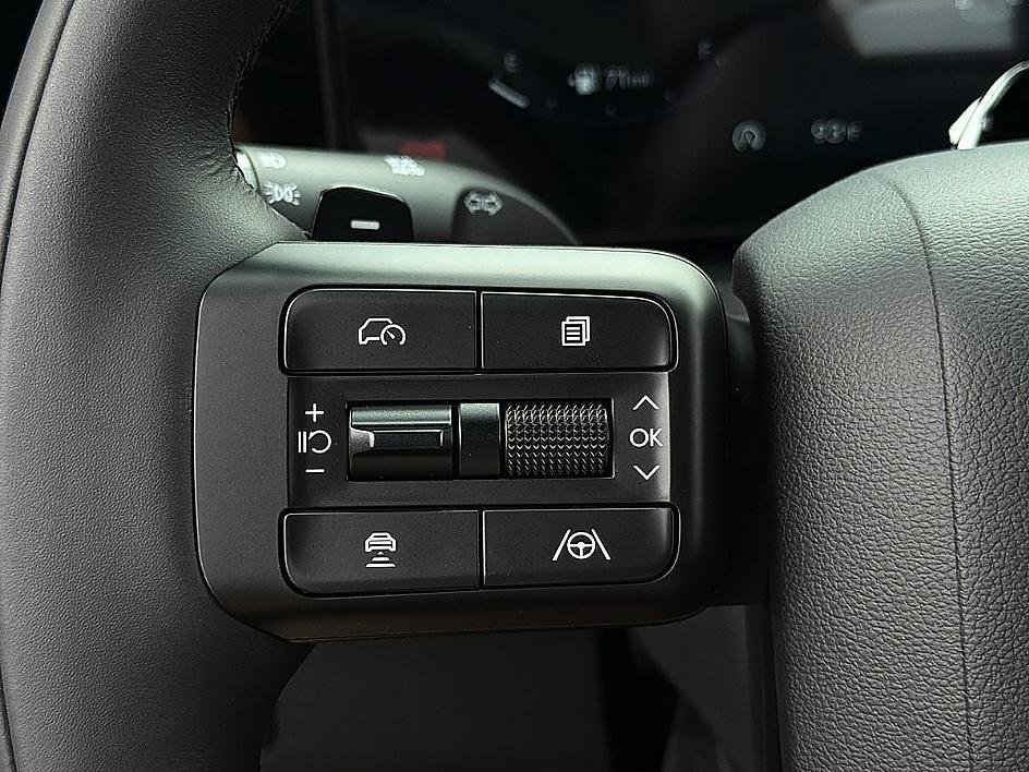 New 2027 Phantom Black Hyundai Calligraphy AWD image 30
