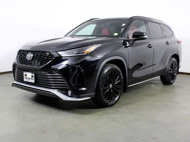 2023 Toyota Highlander XSE