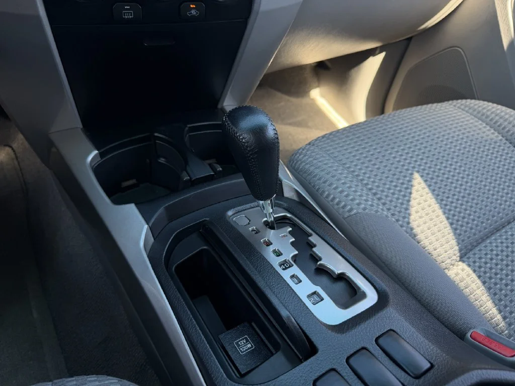 Used 2008 Silver Toyota SR5 image 18