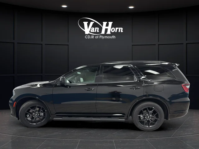 New 2026 Diamond Black Clear-Coat Exterior Paint Dodge GT HEMI V8 image 4