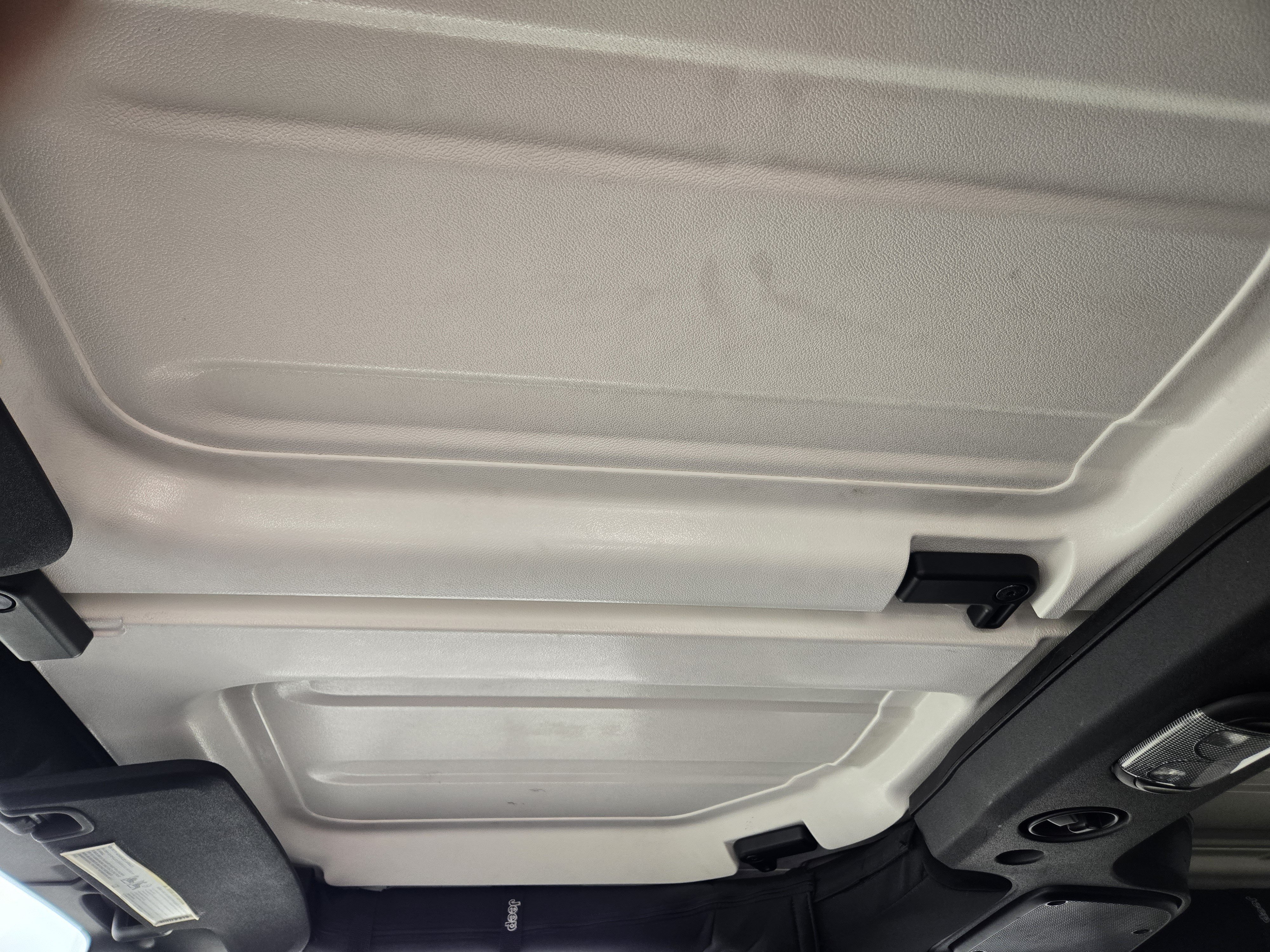 Used 2017 Granite Crystal Metallic Clearcoat Jeep Sahara image 23