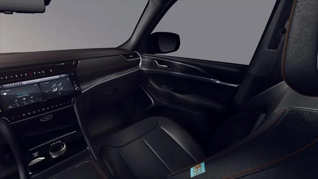 New 2026 Diamond Black Crystal Pearl-Coat Exterior Paint Jeep Limited image 33