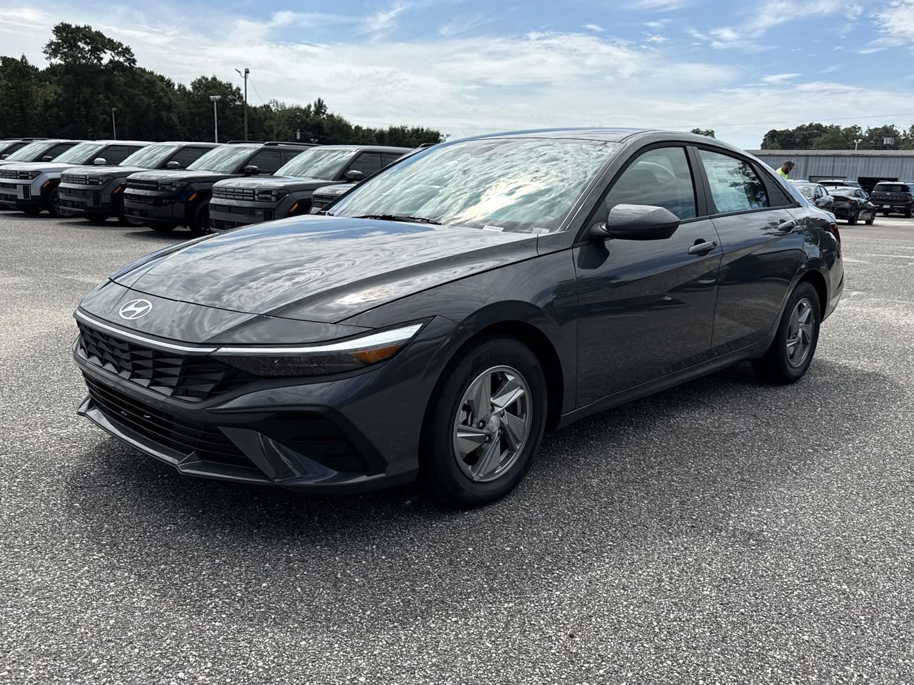 New 2026 Ecotronic Gray Hyundai SE image 6