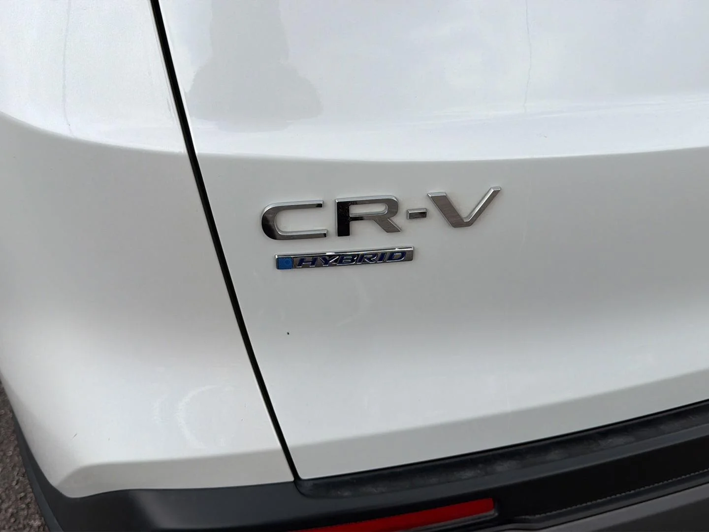 Used 2024 Platinum White Pearl Honda Sport image 8