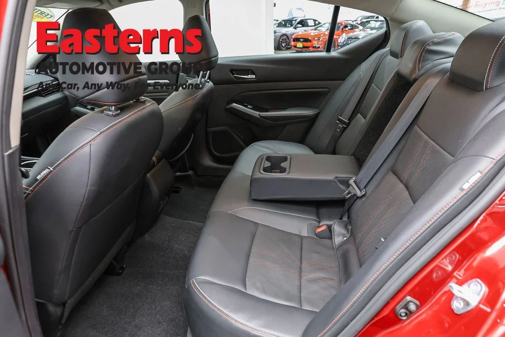 Used 2023 Red Nissan 2.5 SR image 21