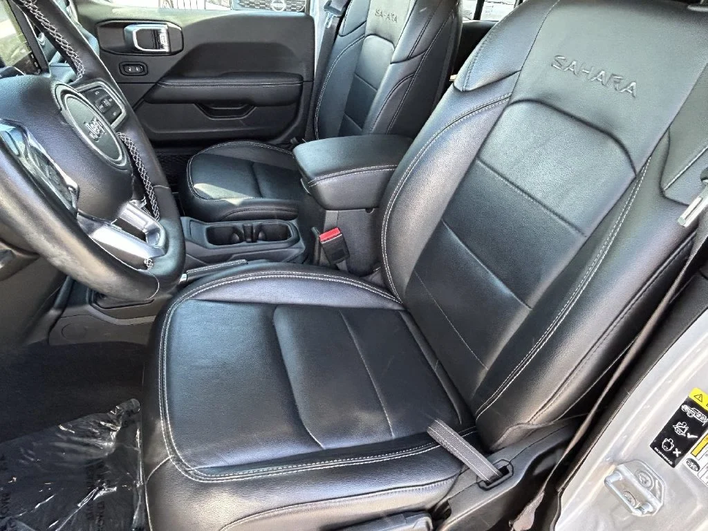 Used 2023 Silver Jeep Sahara 4xe image 19