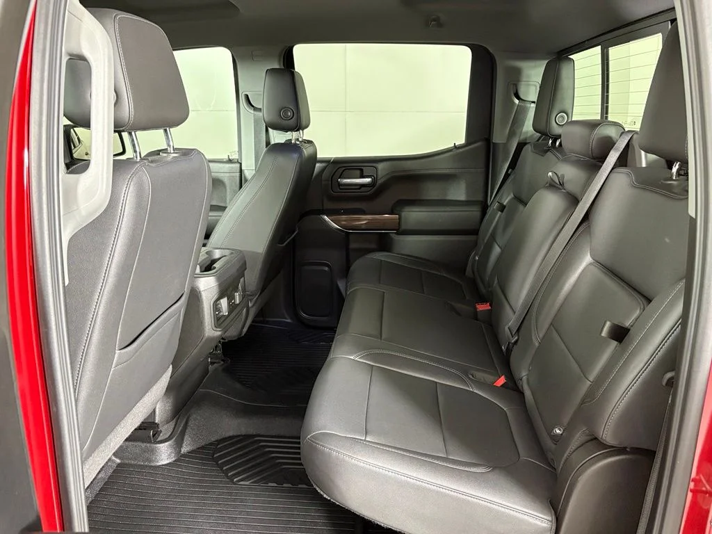 Used 2021 Red Chevrolet LT Trail Boss image 45
