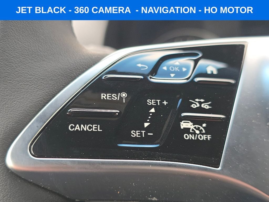 New 2026 Jet Black Mercedes-Benz Cargo 170 WB image 28