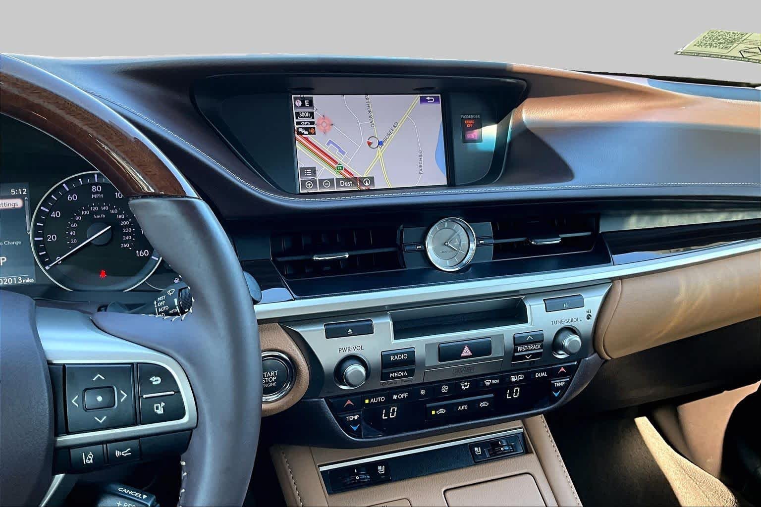 Pre-Owned 2018 Lexus ES 350