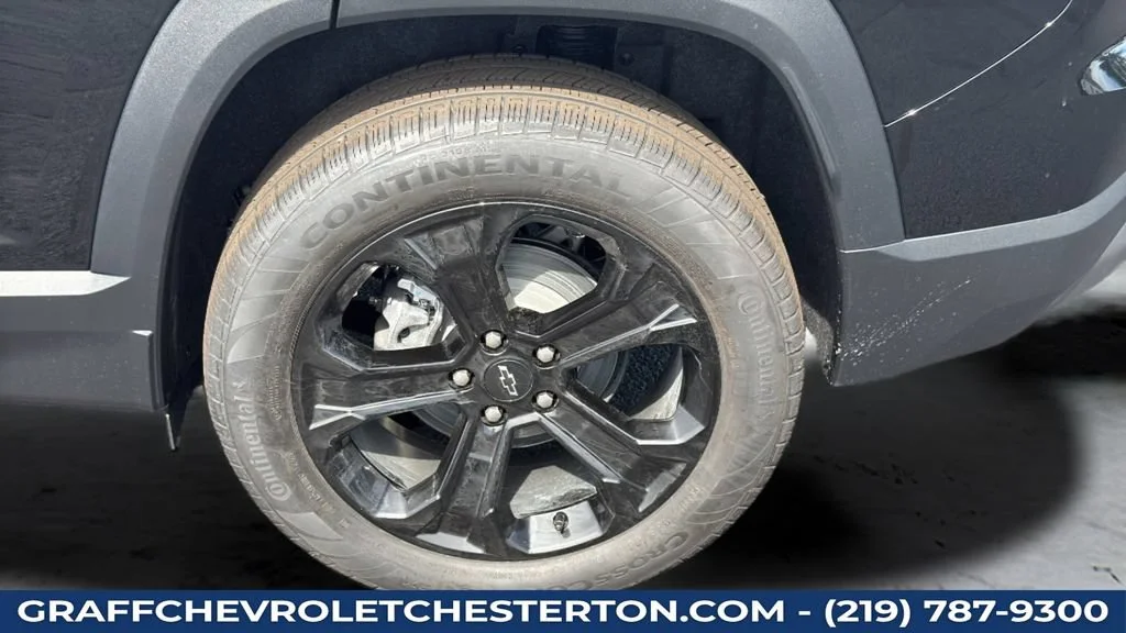 2027 Chevrolet Equinox LT - Photo 31