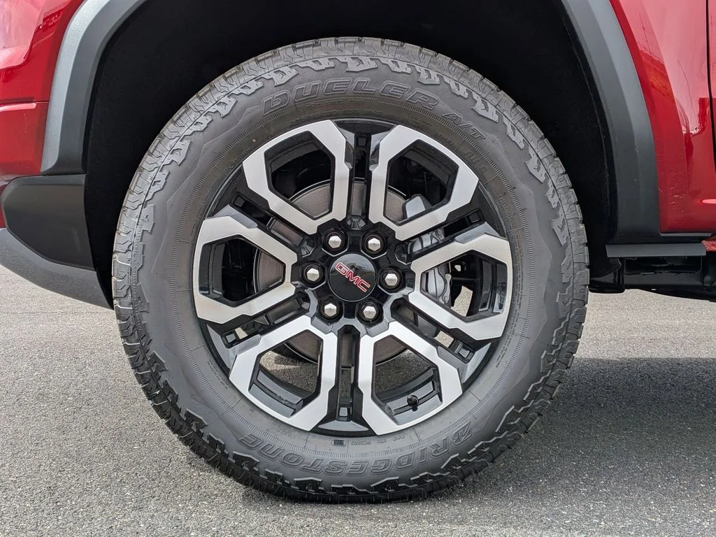 2026 GMC Canyon AT4 - Photo 24