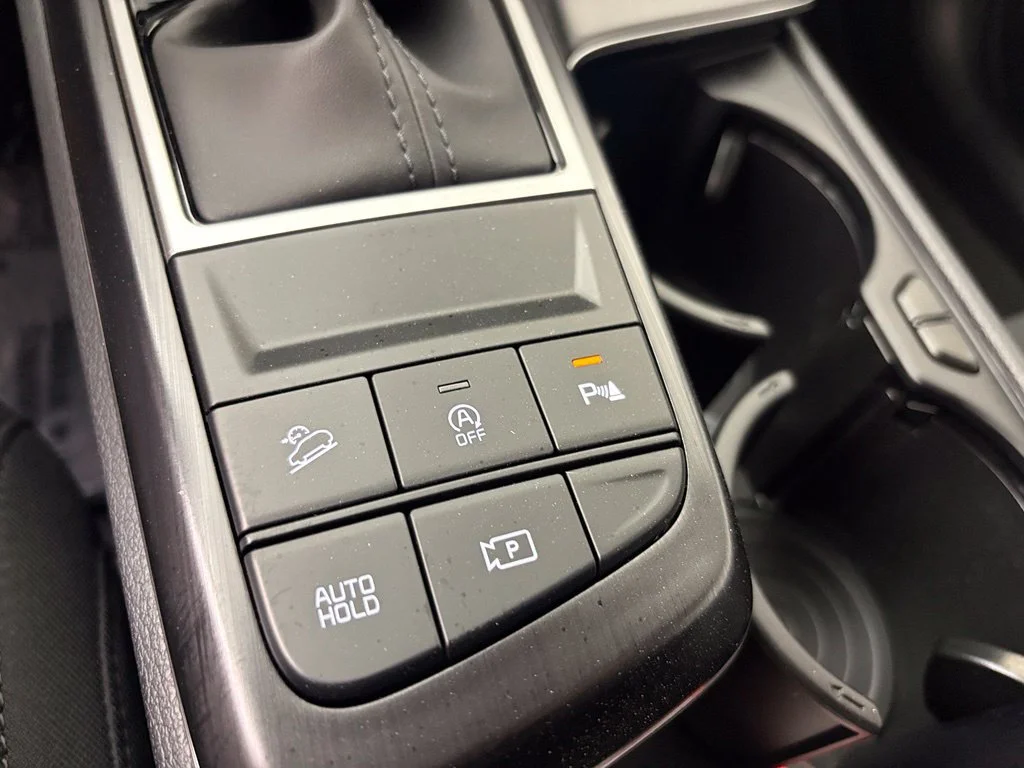 New 2027 Glacial White Pearl Kia LX image 34