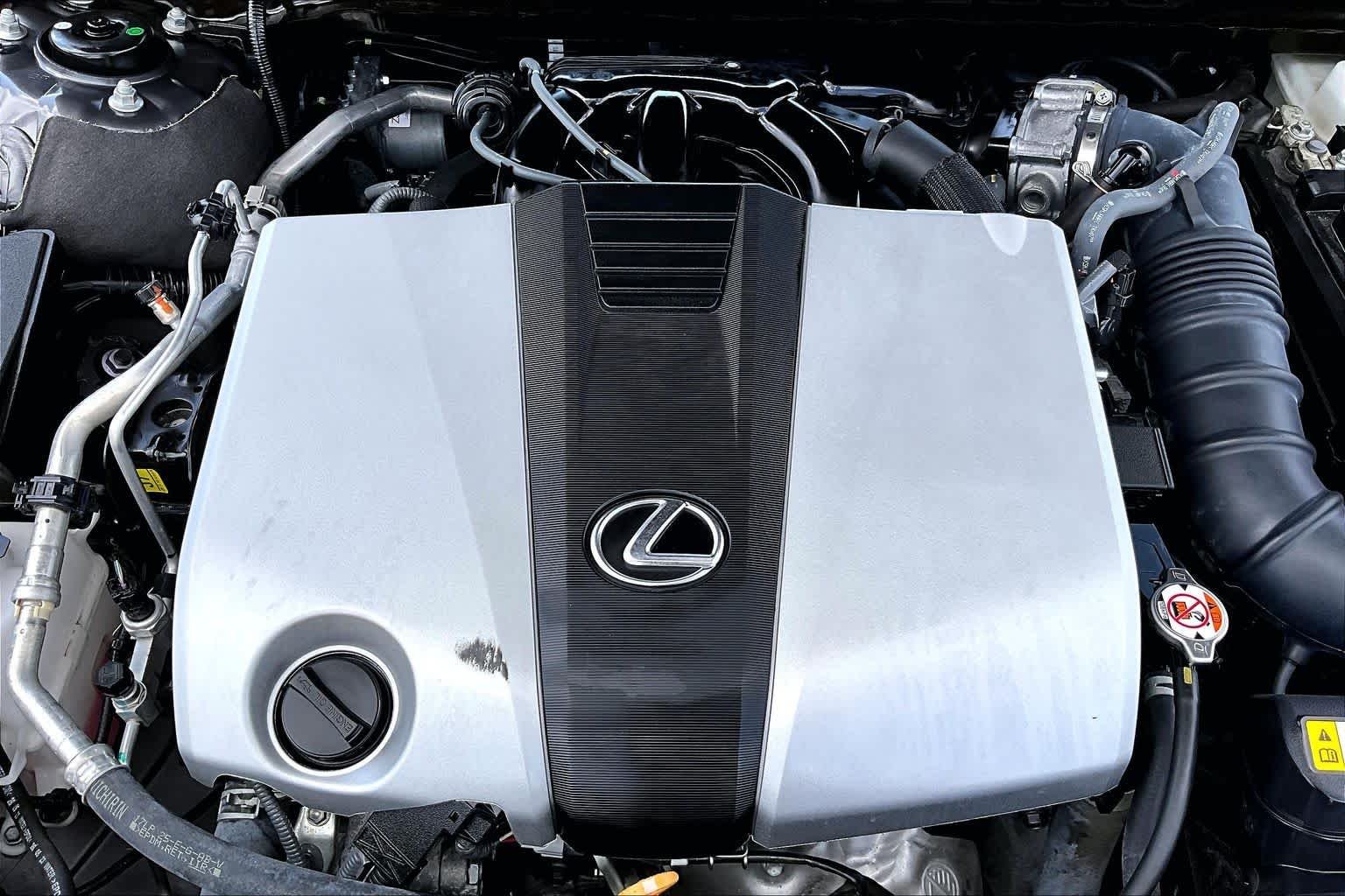 Used 2024 Cloudburst Gray Lexus F SPORT Handling image 33