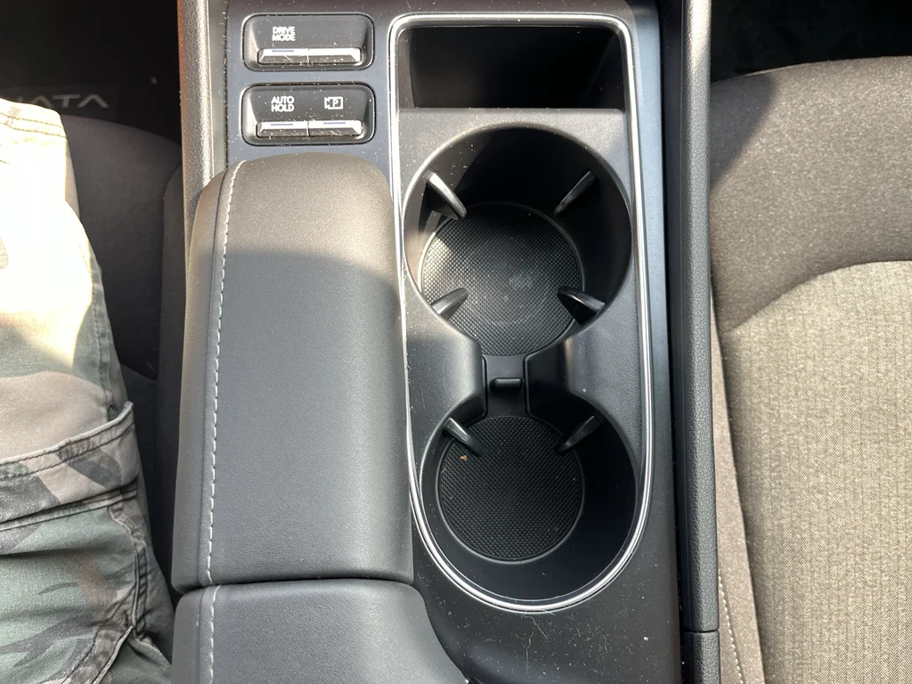 Used 2025 Serenity White Hyundai SEL Convenience image 35