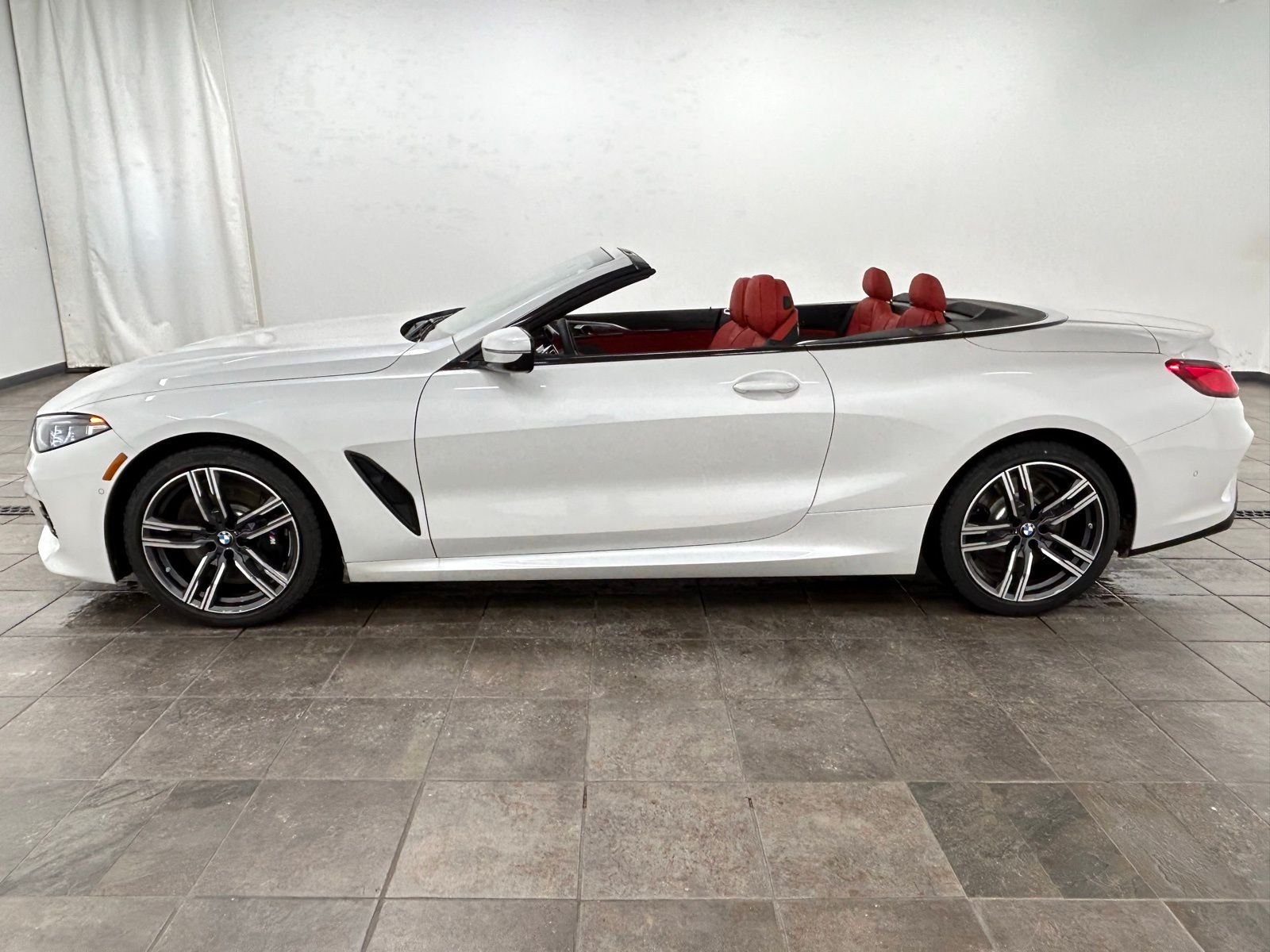 New 2026 BMW 8 Series 840i 2D Convertible in Elmhurst #25064L