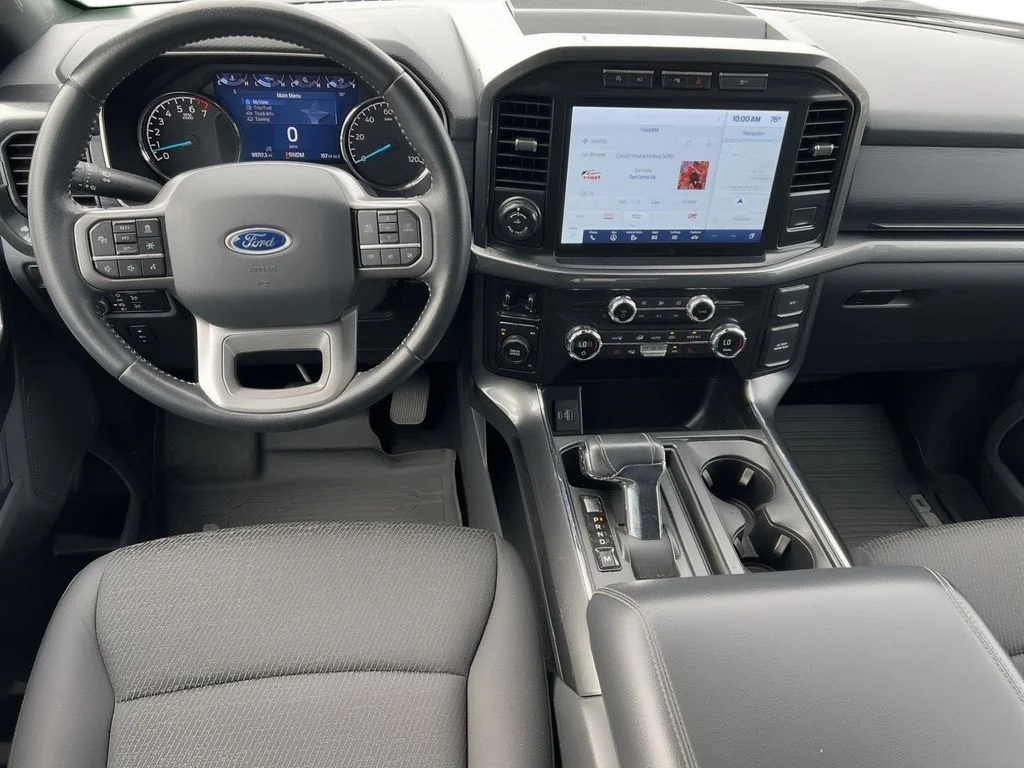 Used 2021 Silver Ford XLT image 5