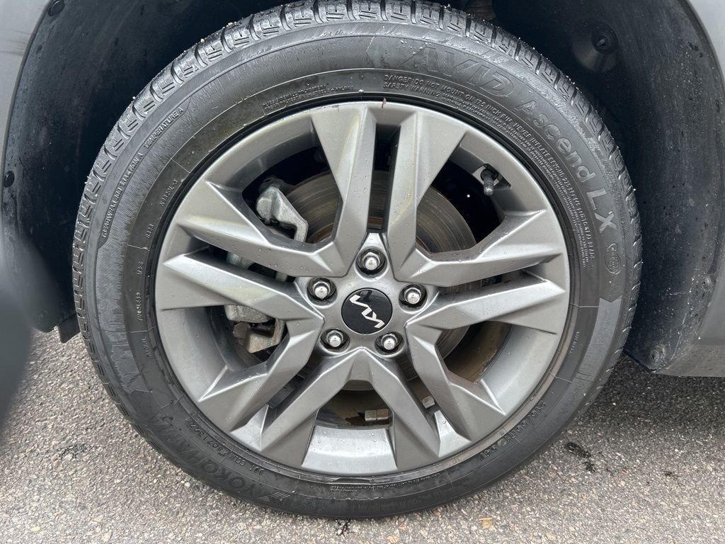 Used 2023 Gray Kia S image 20