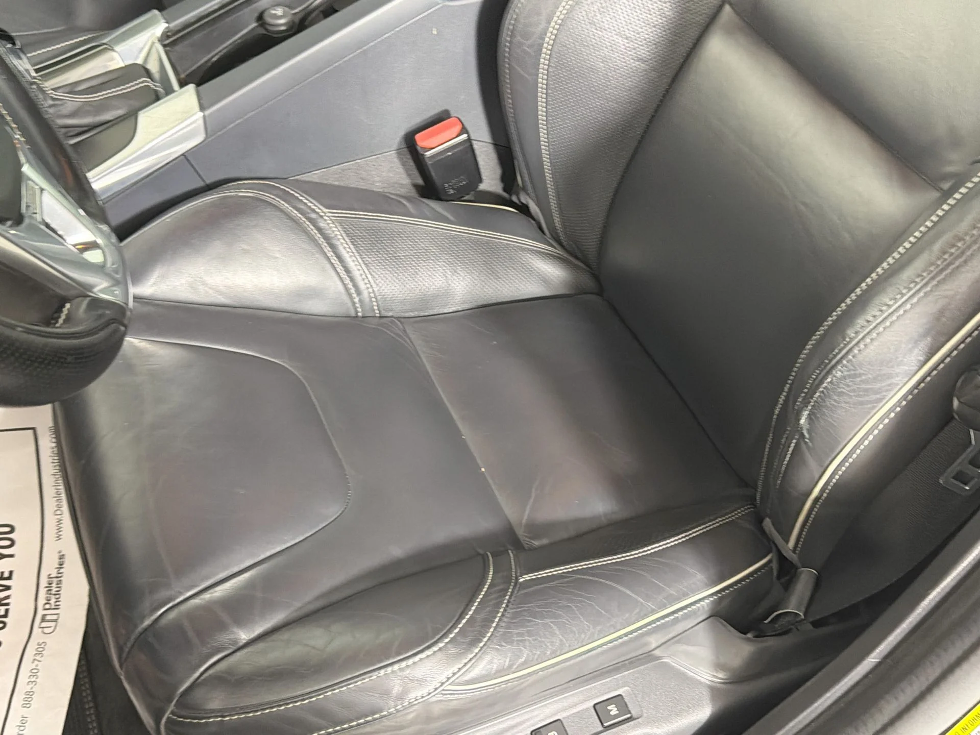 Used 2016 Black Volvo T6 Drive-E R-Design image 20