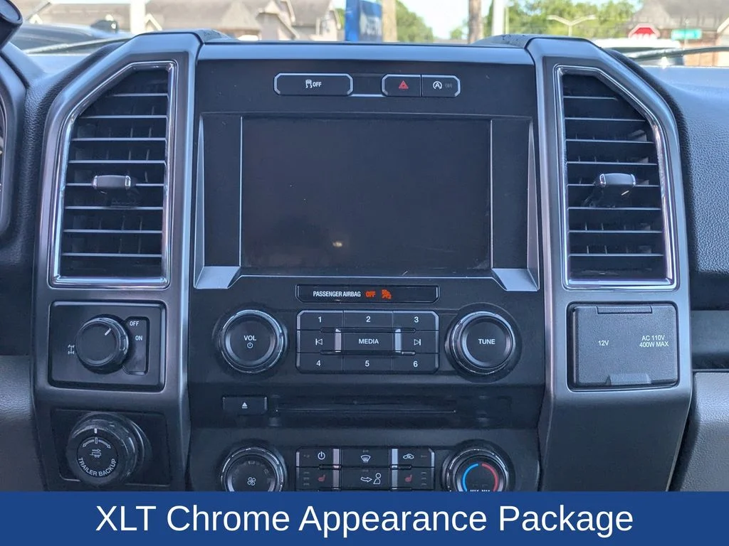Used 2016 Magnetic Metallic Ford XLT image 19