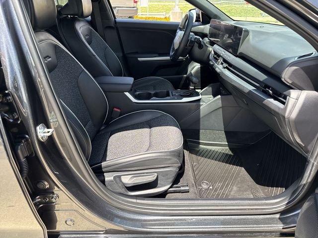 Used 2025 Gray Kia GT-Line image 15